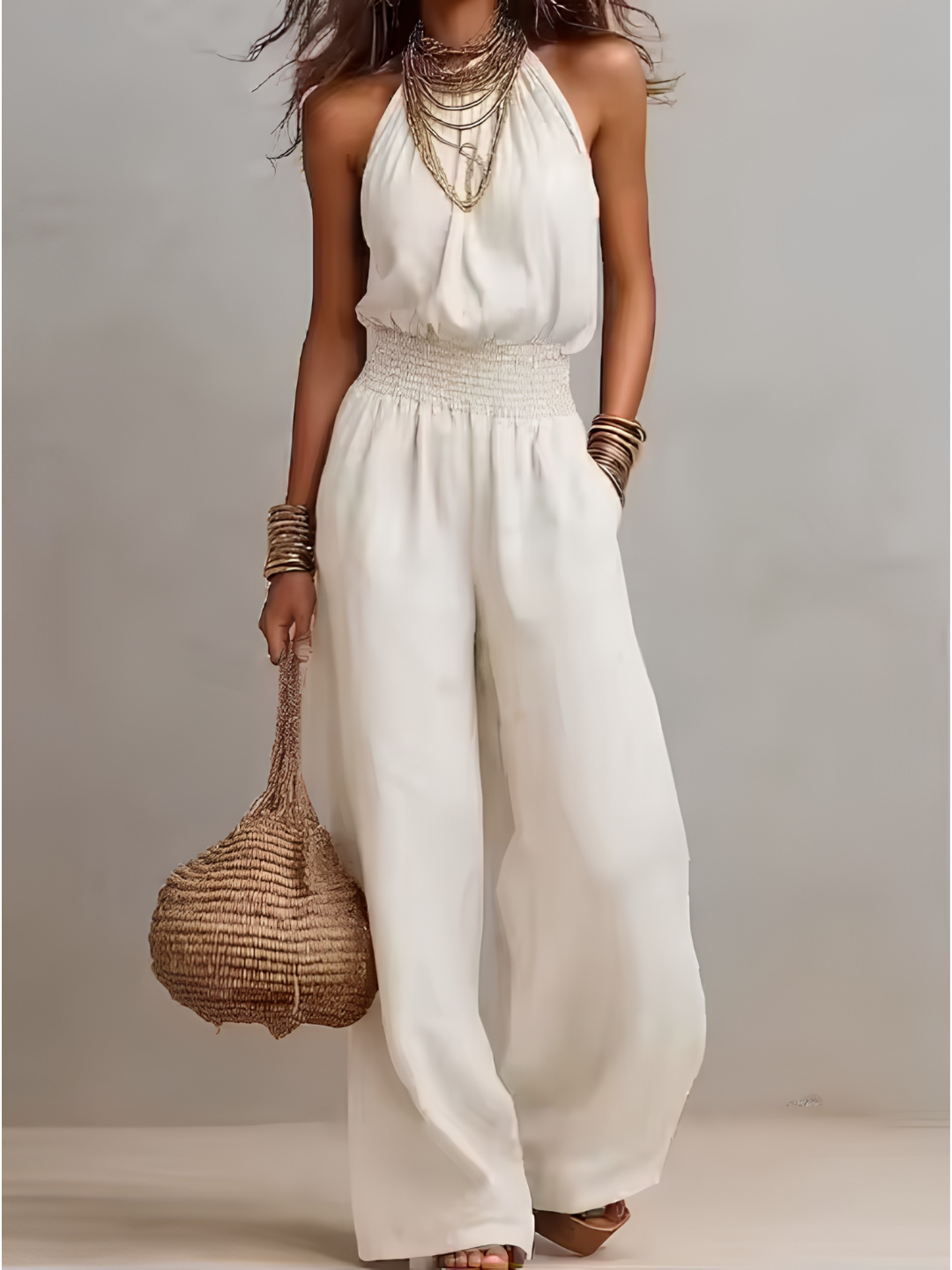 Valeria | Elegante mono con cuello halter